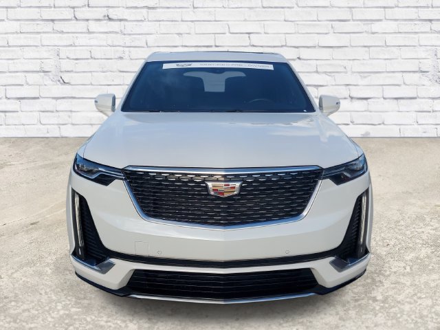 Certified 2024 Cadillac XT6 Luxury FWD image 6