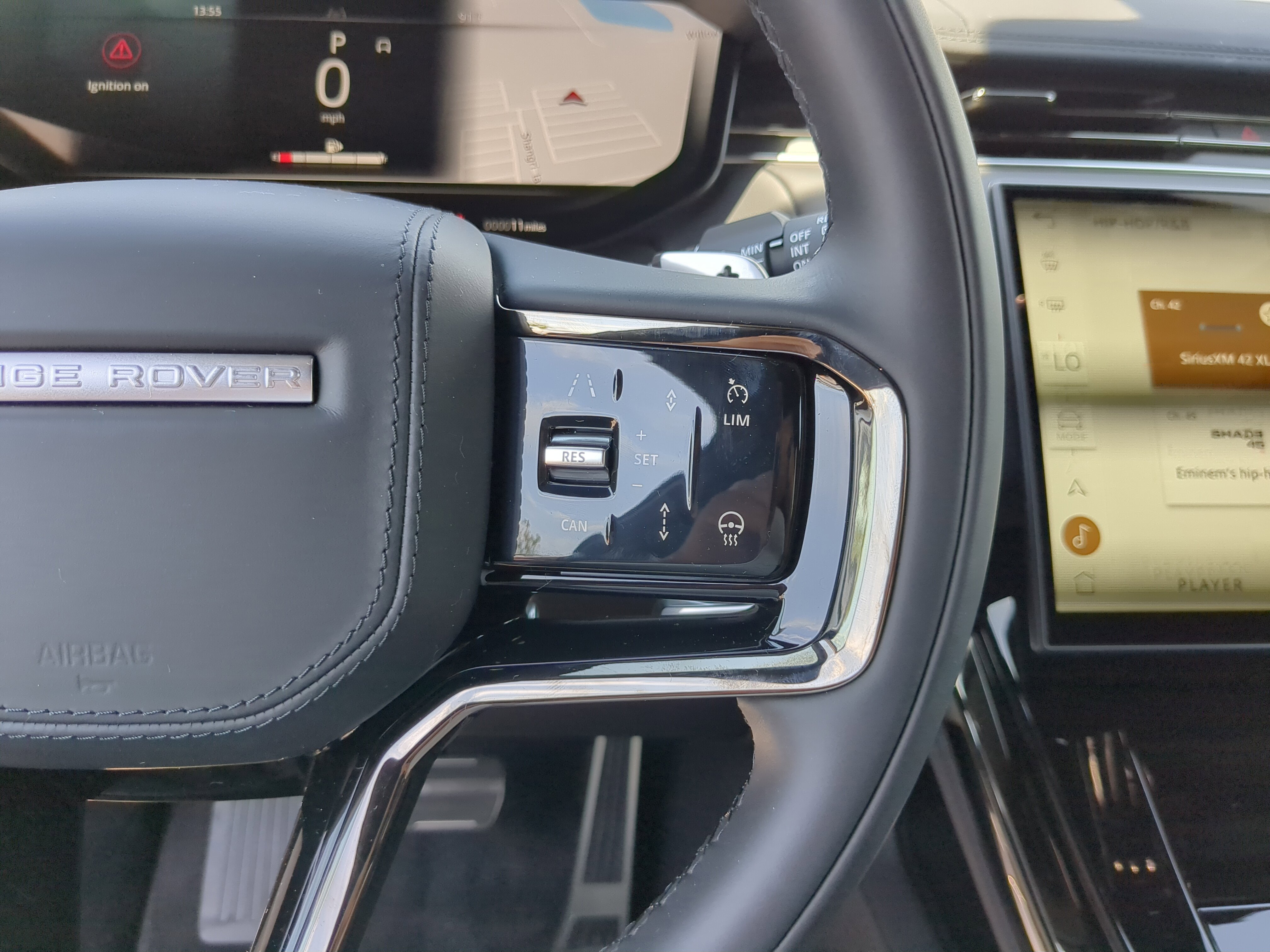 New 2025 Land Rover Range Rover Sport Dynamic SE image 27