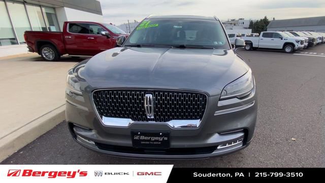 Used 2021 Lincoln Aviator Reserve w/ Equipment Group 208A image 3