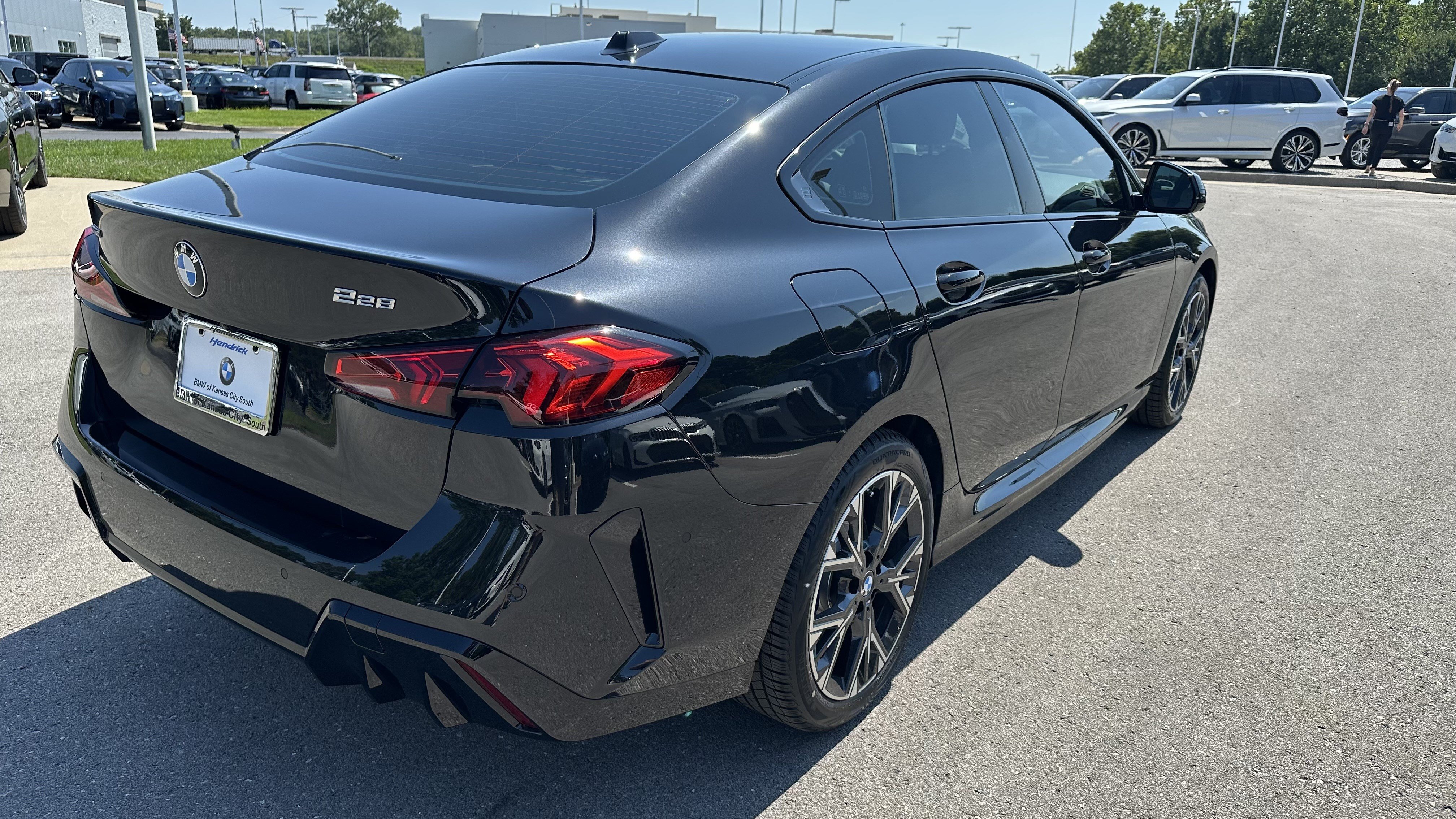Certified 2025 BMW 228i xDrive w/ Technology Package AWD/4WD image 10