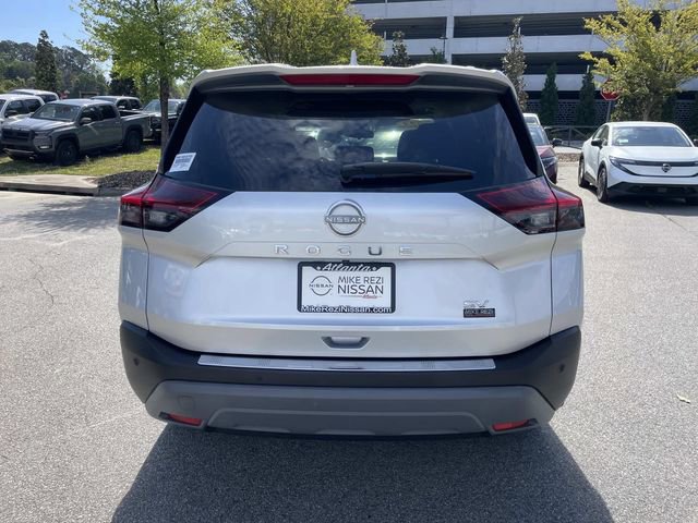 Certified 2023 Nissan Rogue SV w/ SV Premium B Package FWD image 5