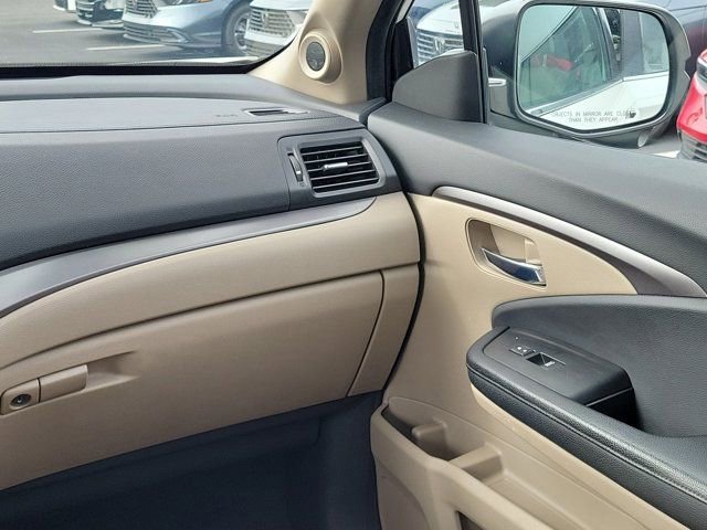 Used 2017 Honda Pilot EX-L image 4