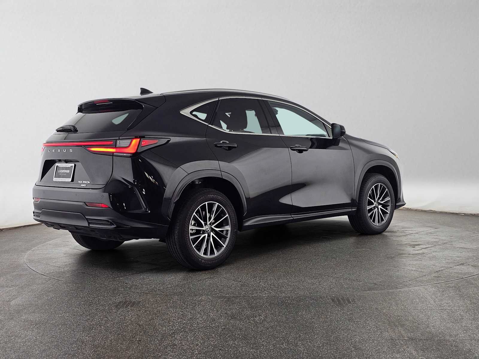 Certified 2024 Lexus NX 350h AWD image 3