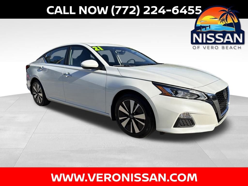 Used 2021 Nissan Altima 2.5 SV w/ SV Premium Package