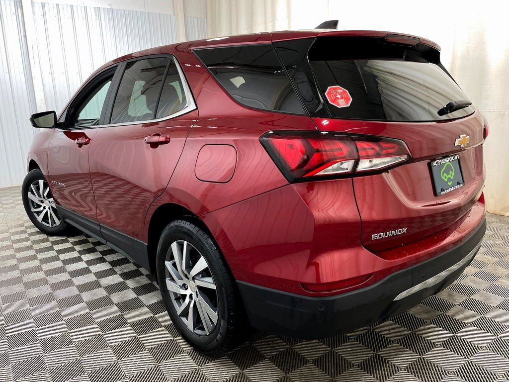 Used 2024 Chevrolet Equinox LT w/ LPO, Floor Liner Package FWD image 15