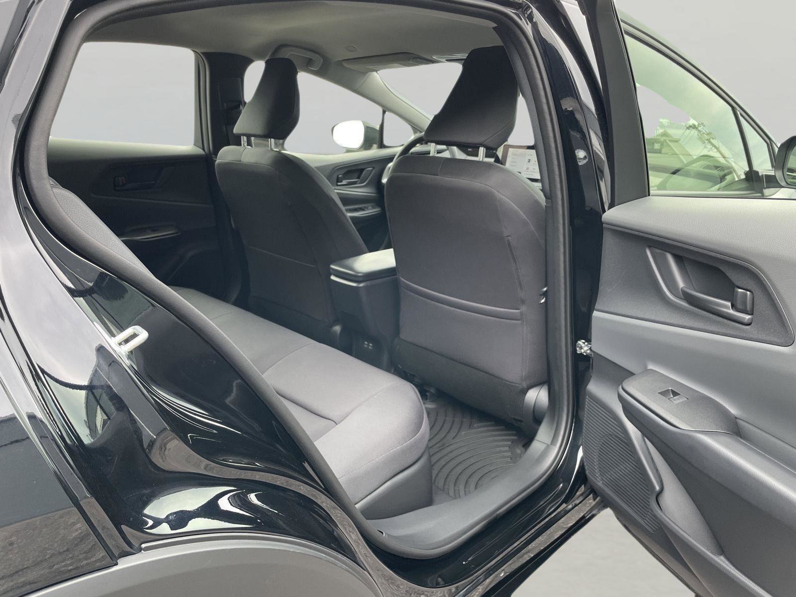 Used 2026 Toyota Prius LE image 18