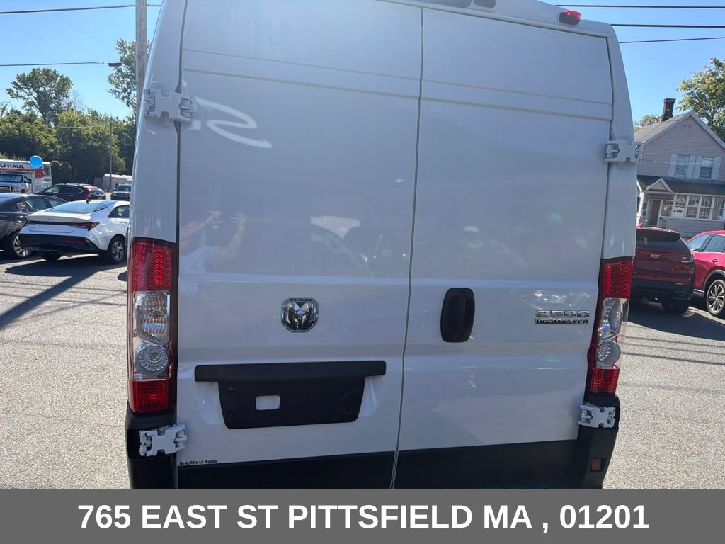 Used 2026 RAM ProMaster 2500 w/ Convenience Group FWD image 7