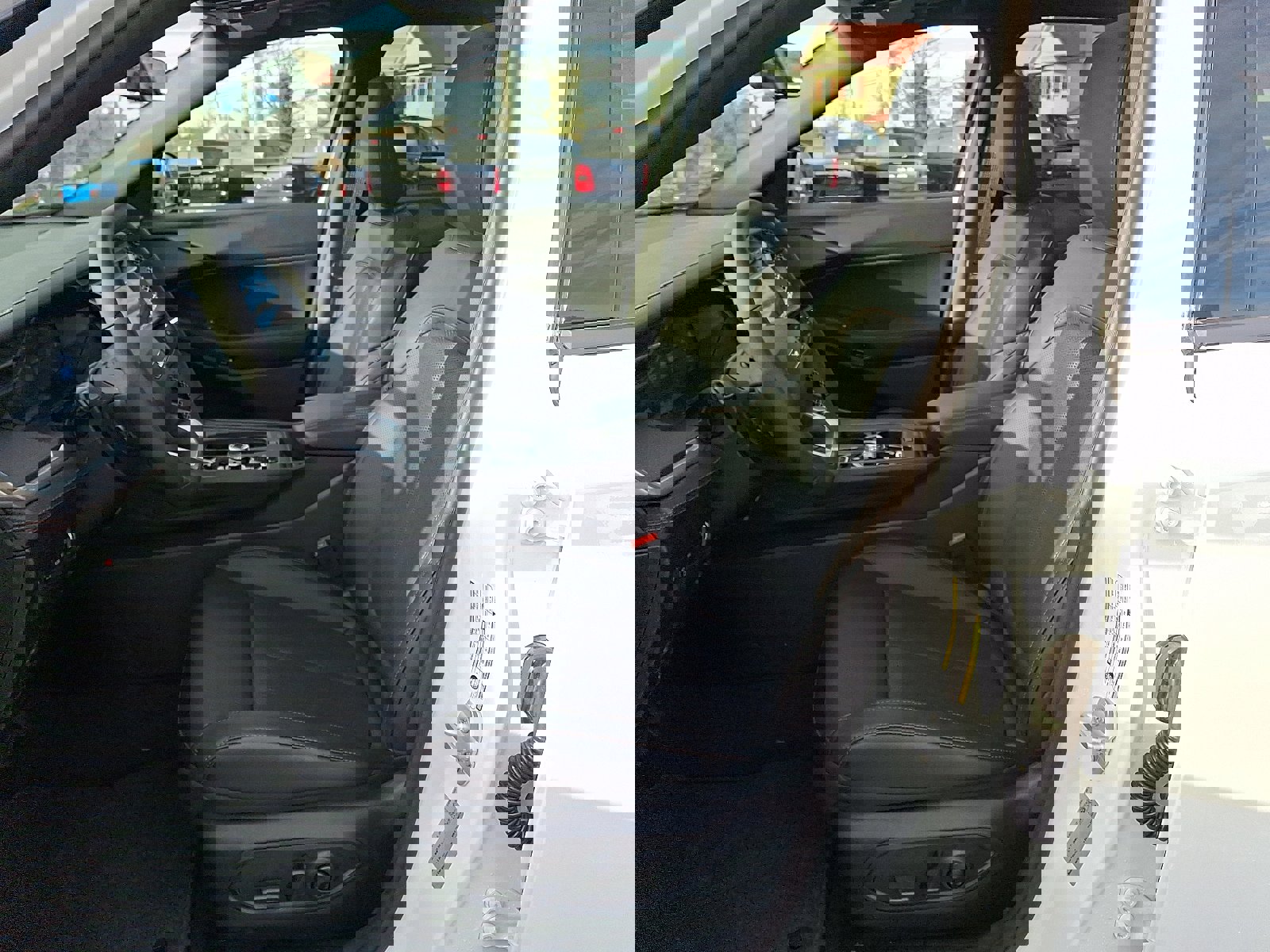 New 2026 Jeep Cherokee Overland w/ Trailer Tow Group image 12