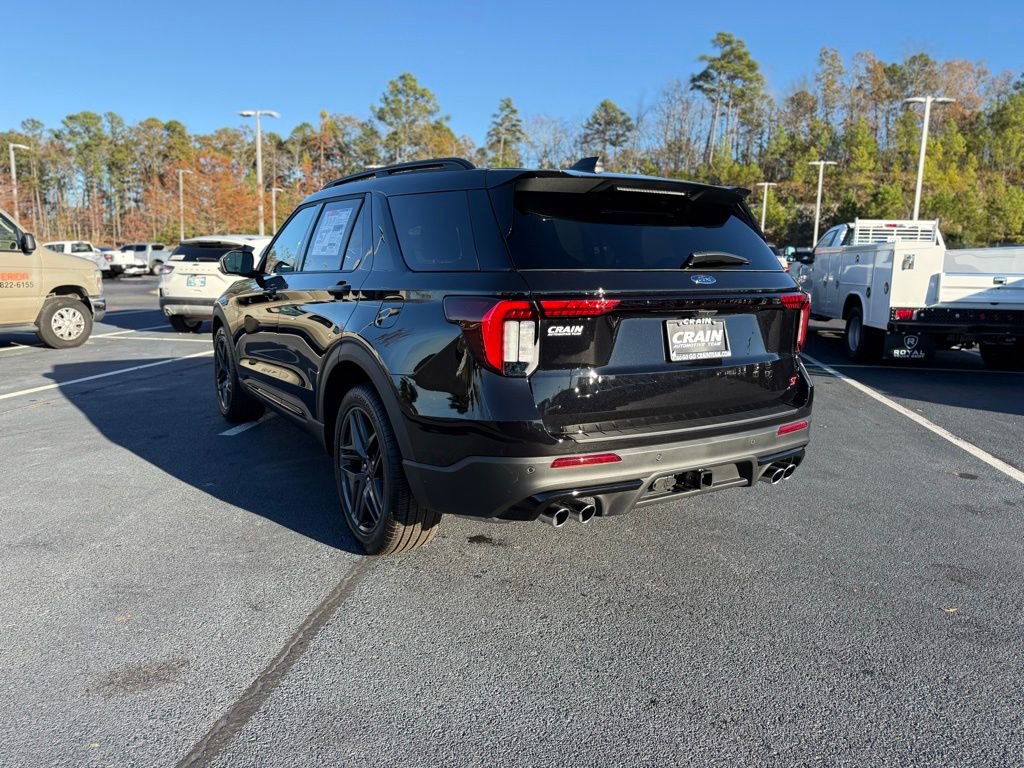 New 2026 Ford Explorer ST image 5
