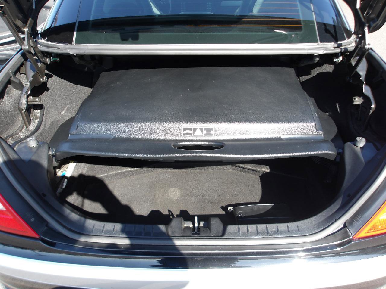 Used 2005 Mercedes-Benz SLK 350 image 17