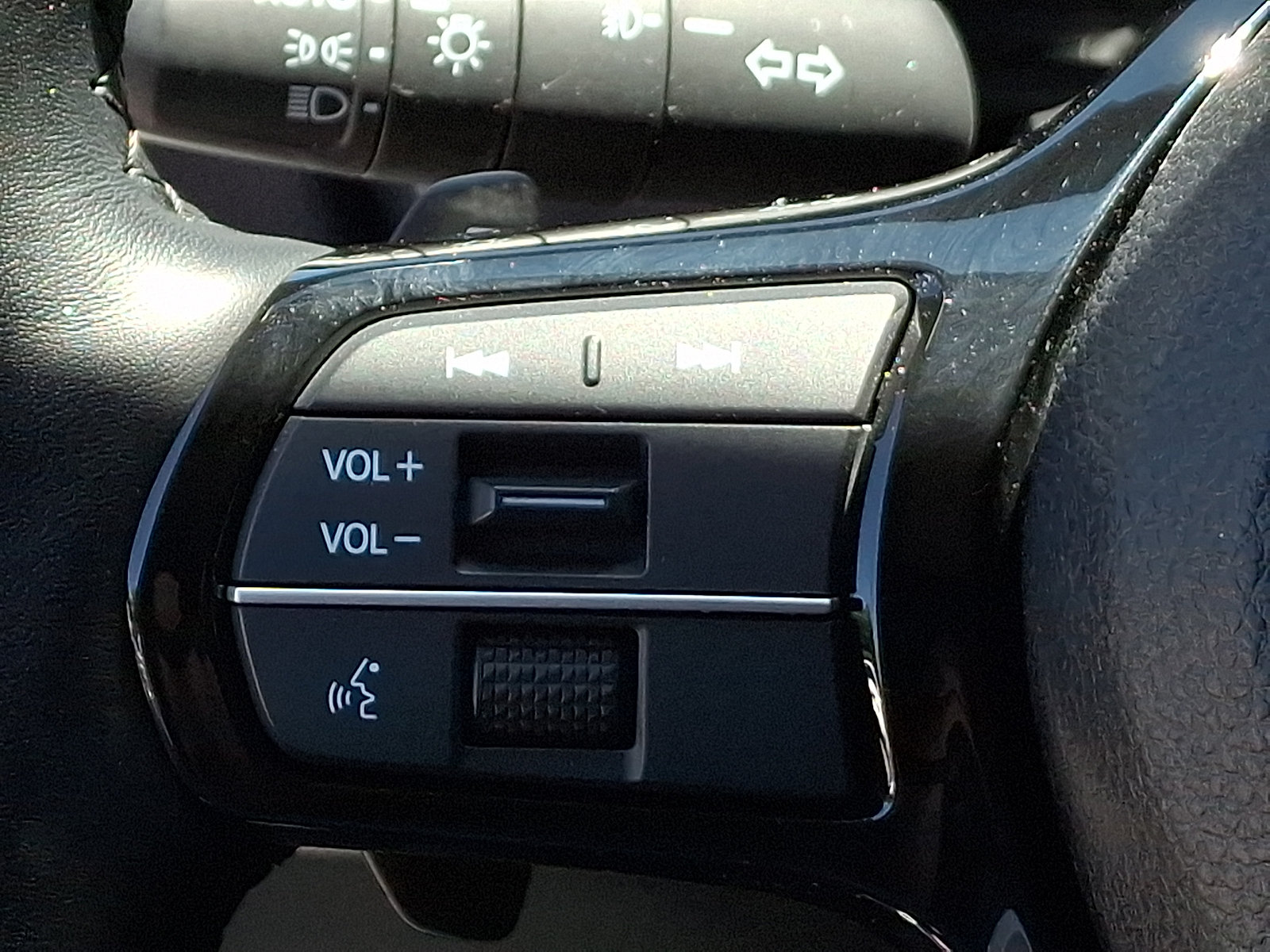 Used 2024 Honda Pilot Elite image 23