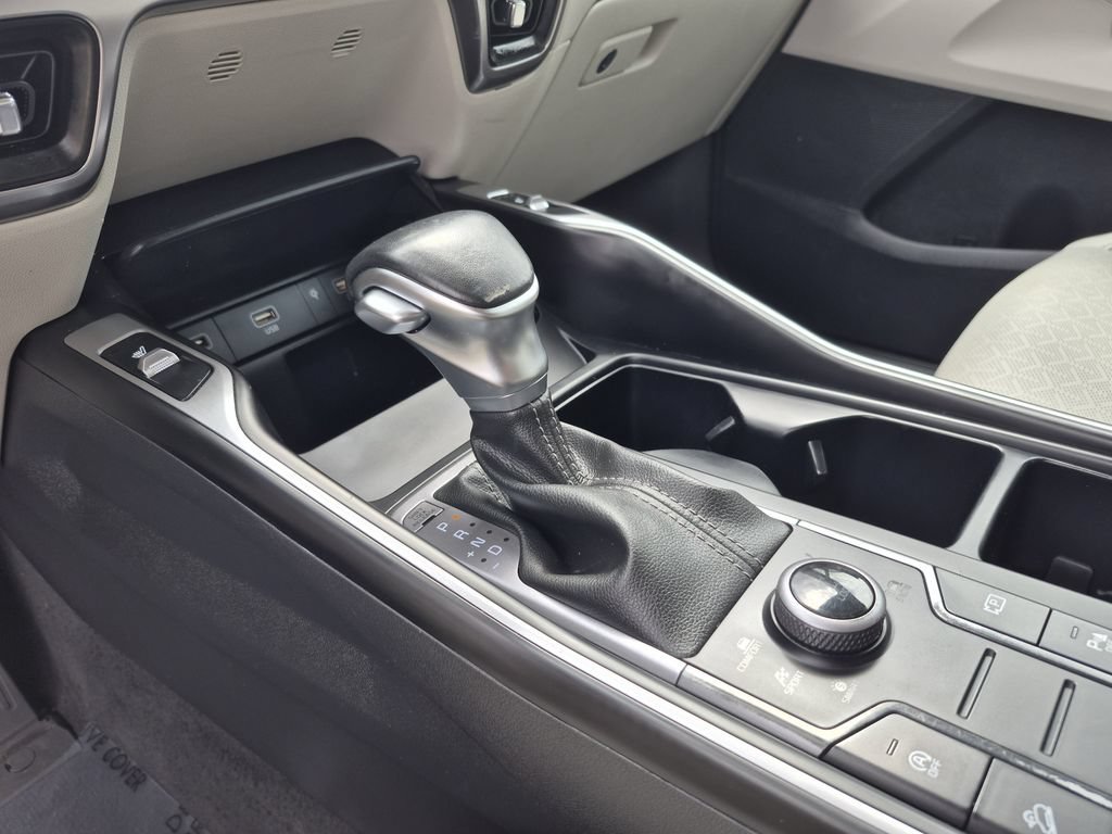 Certified 2023 Kia Sorento S AWD/4WD image 10