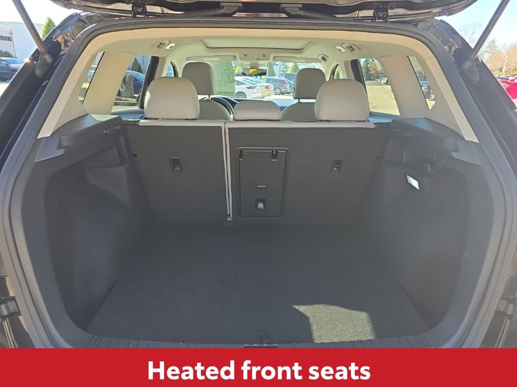 Used 2024 Volkswagen Taos SE image 13