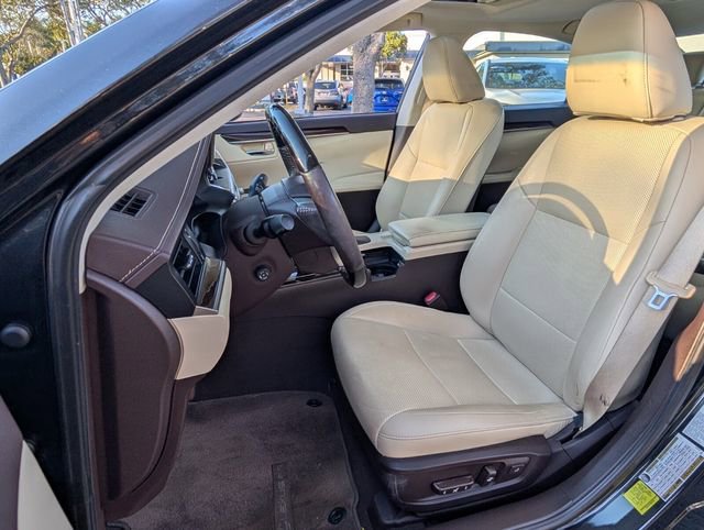 Used 2017 Lexus ES 350 w/ Premium Package image 13