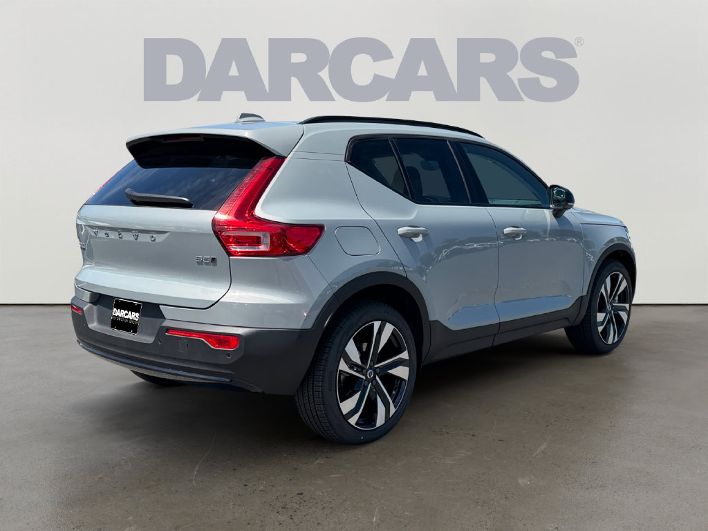 New 2026 Volvo XC40 B5 Ultra w/ Climate Package AWD/4WD image 4