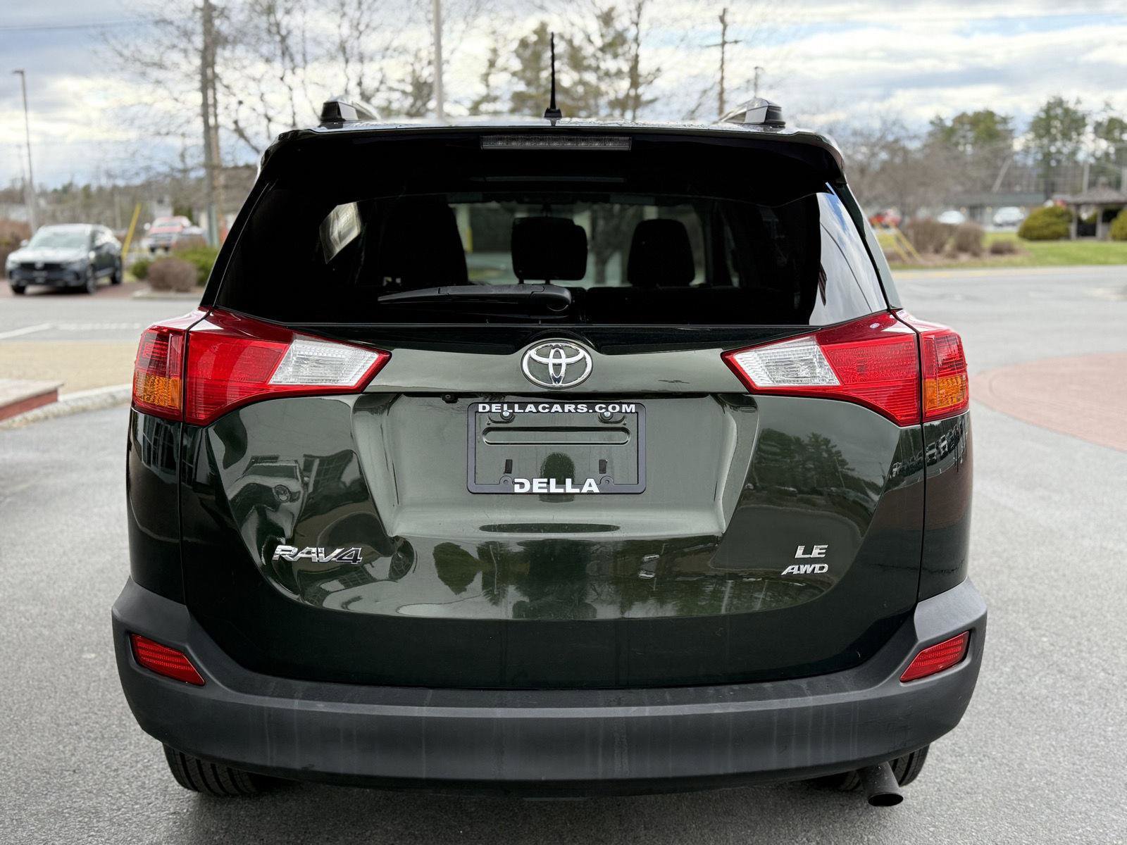 Used 2013 Toyota RAV4 LE image 6