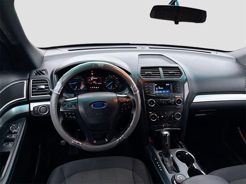 Used 2016 Ford Explorer XLT image 20