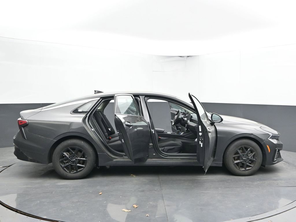 Used 2025 Kia K5 LXS FWD image 58
