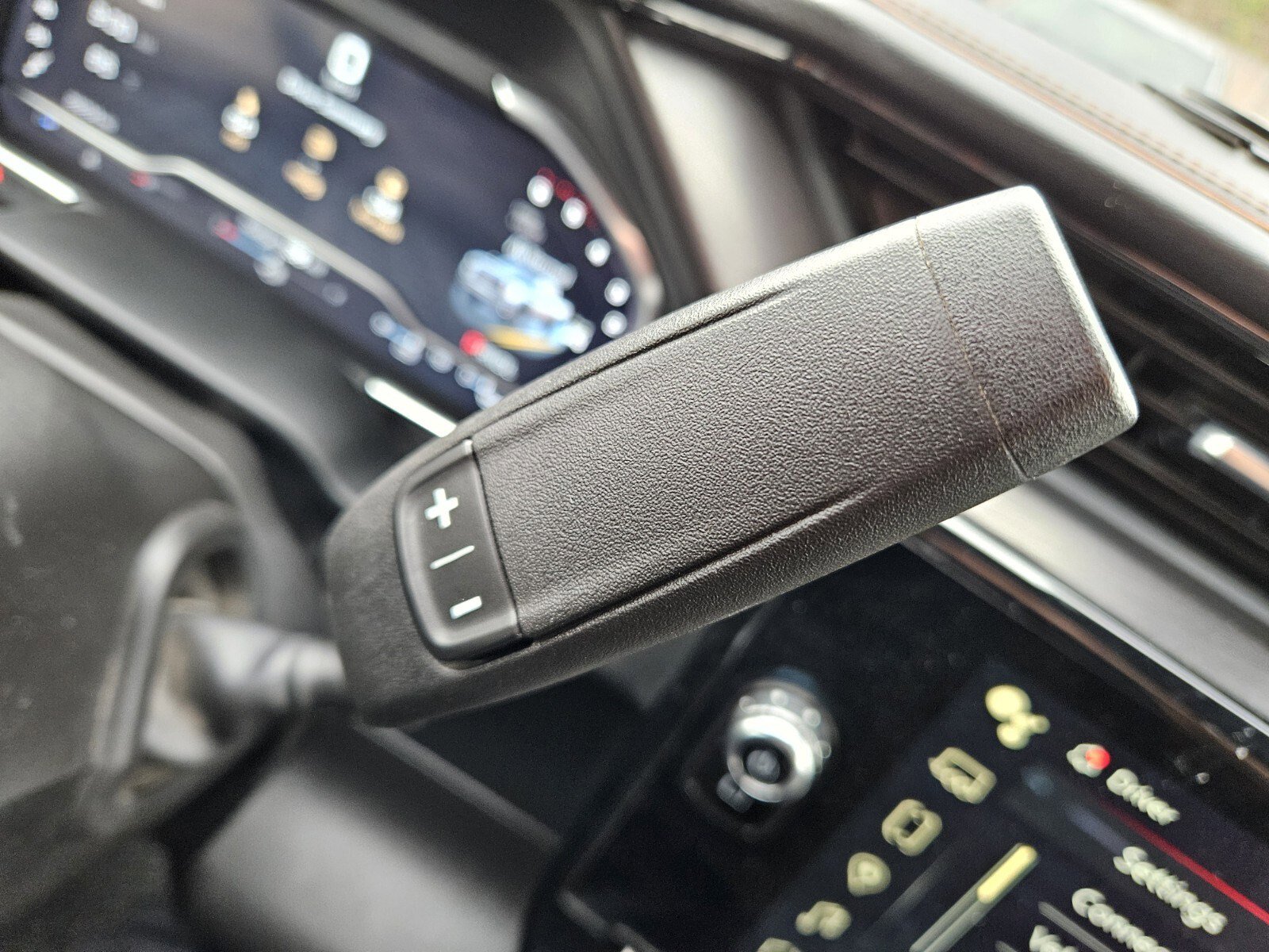 Used 2024 GMC Sierra 2500 AT4 w/ AT4 Premium Plus Package image 22