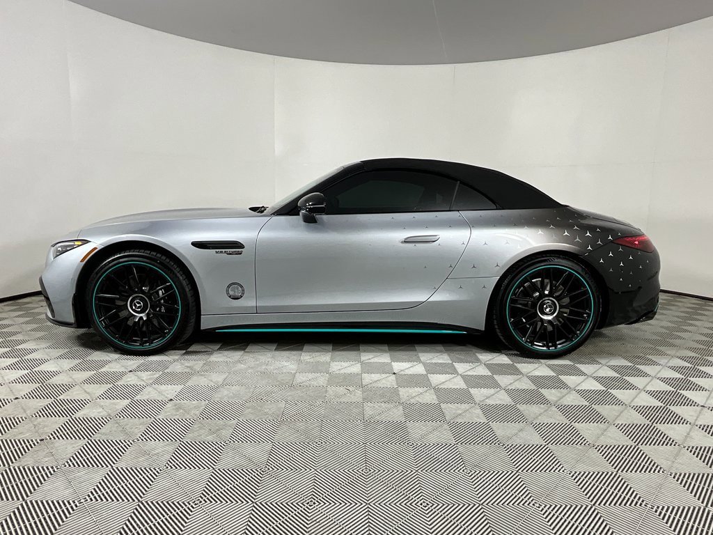 Used 2024 Mercedes-Benz SL 63 AMG 4MATIC image 2