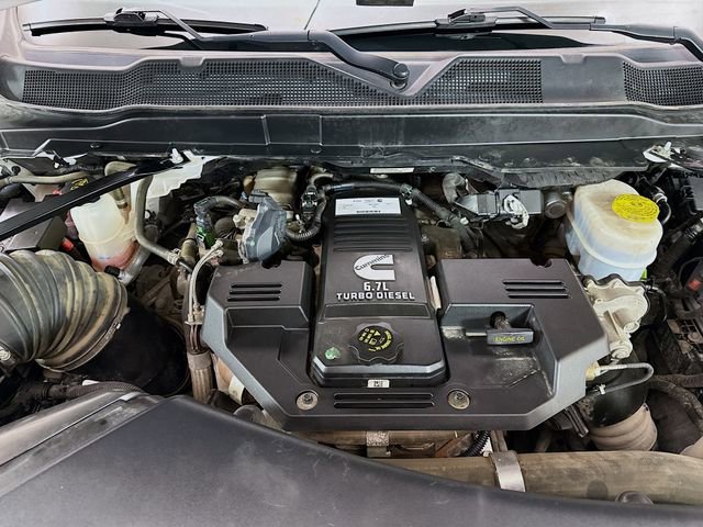 Used 2022 RAM 2500 Tradesman w/ Chrome Appearance Group image 28