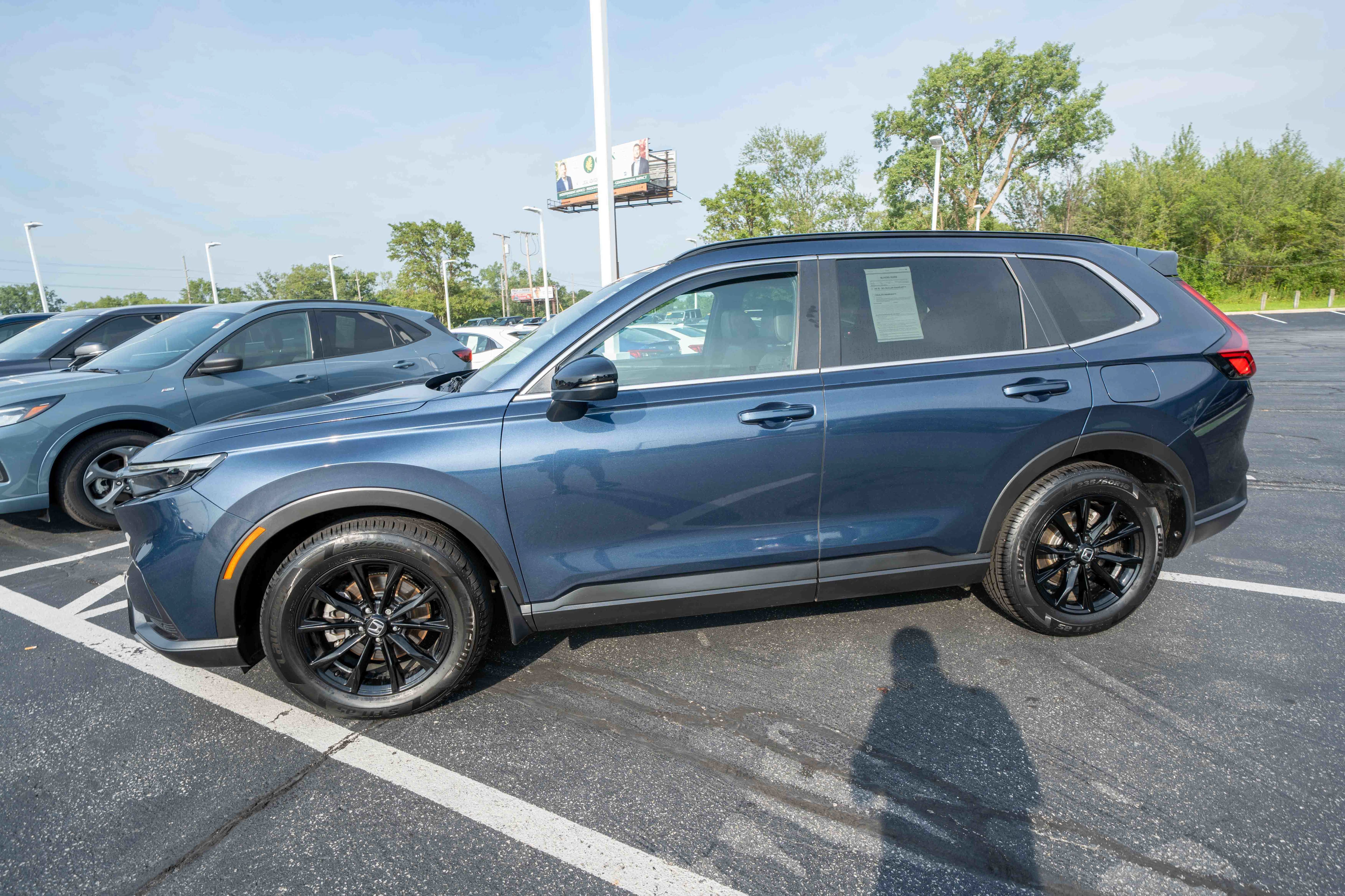 Certified 2025 Honda CR-V Sport-L image 3