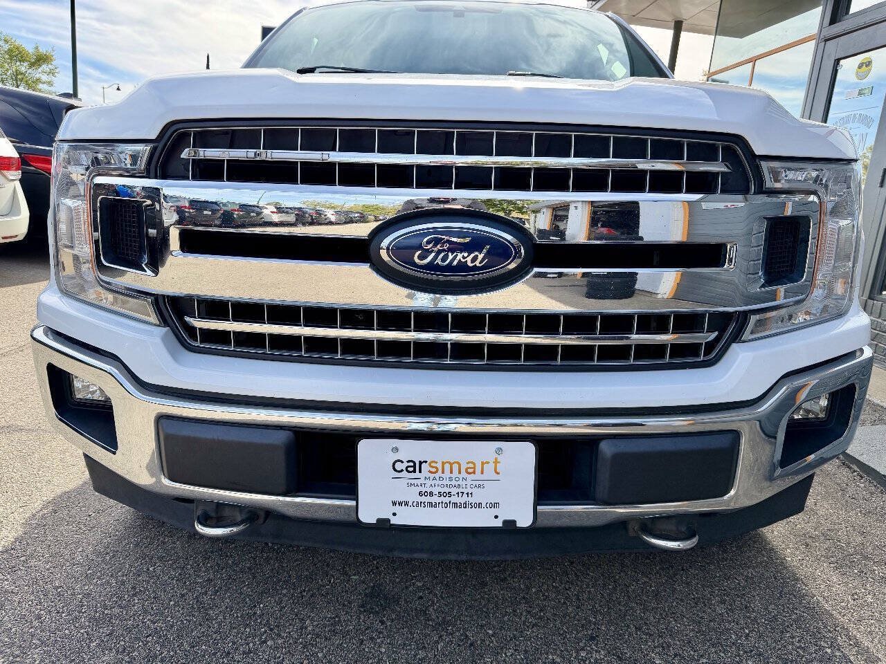 Used 2019 Ford F150 XLT w/ Equipment Group 302A Luxury AWD/4WD image 5