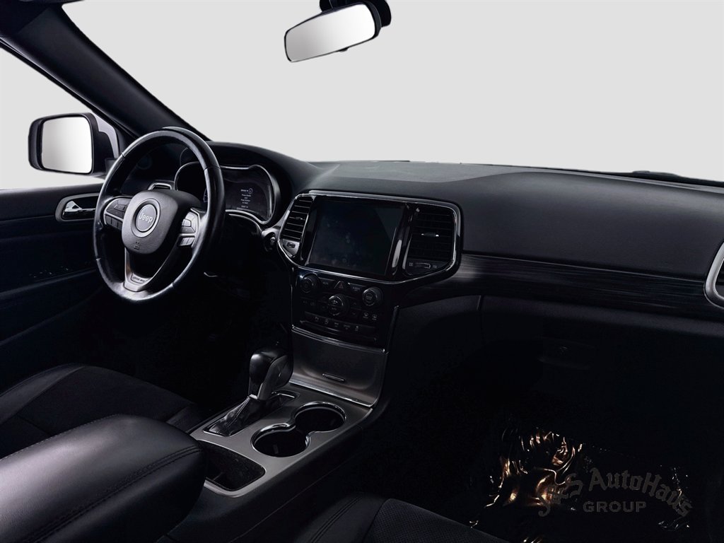 Used 2021 Jeep Grand Cherokee Laredo X AWD/4WD image 31