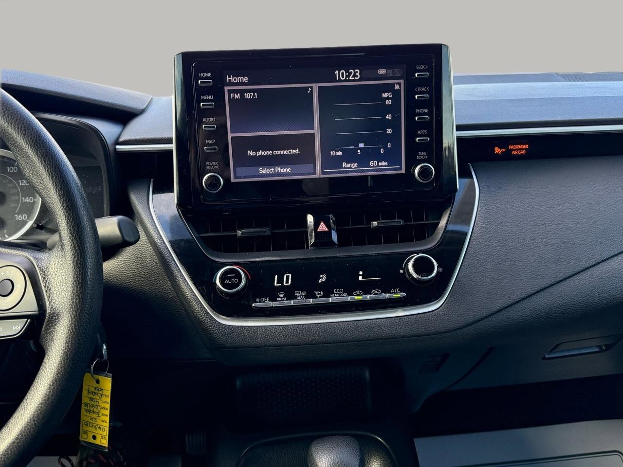 Used 2020 Toyota Corolla LE image 20