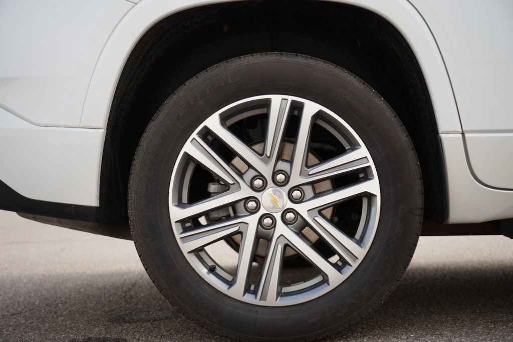 Used 2023 Chevrolet Traverse High Country w/ LPO, Floor Liner Package image 40