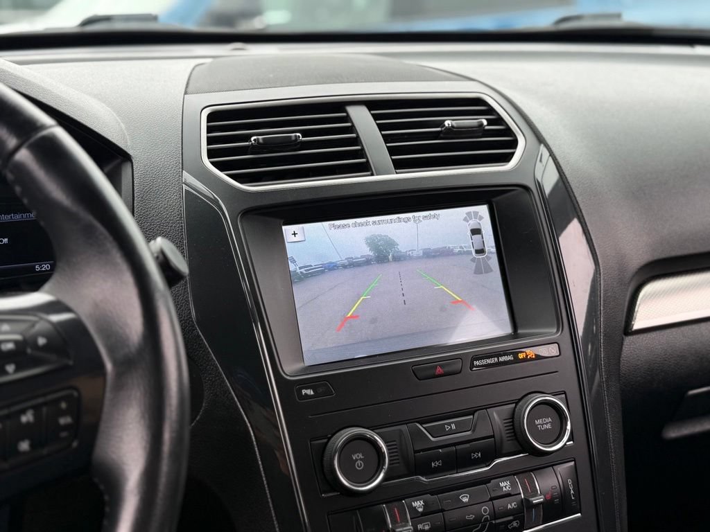 Certified 2019 Ford Explorer XLT AWD/4WD video 3