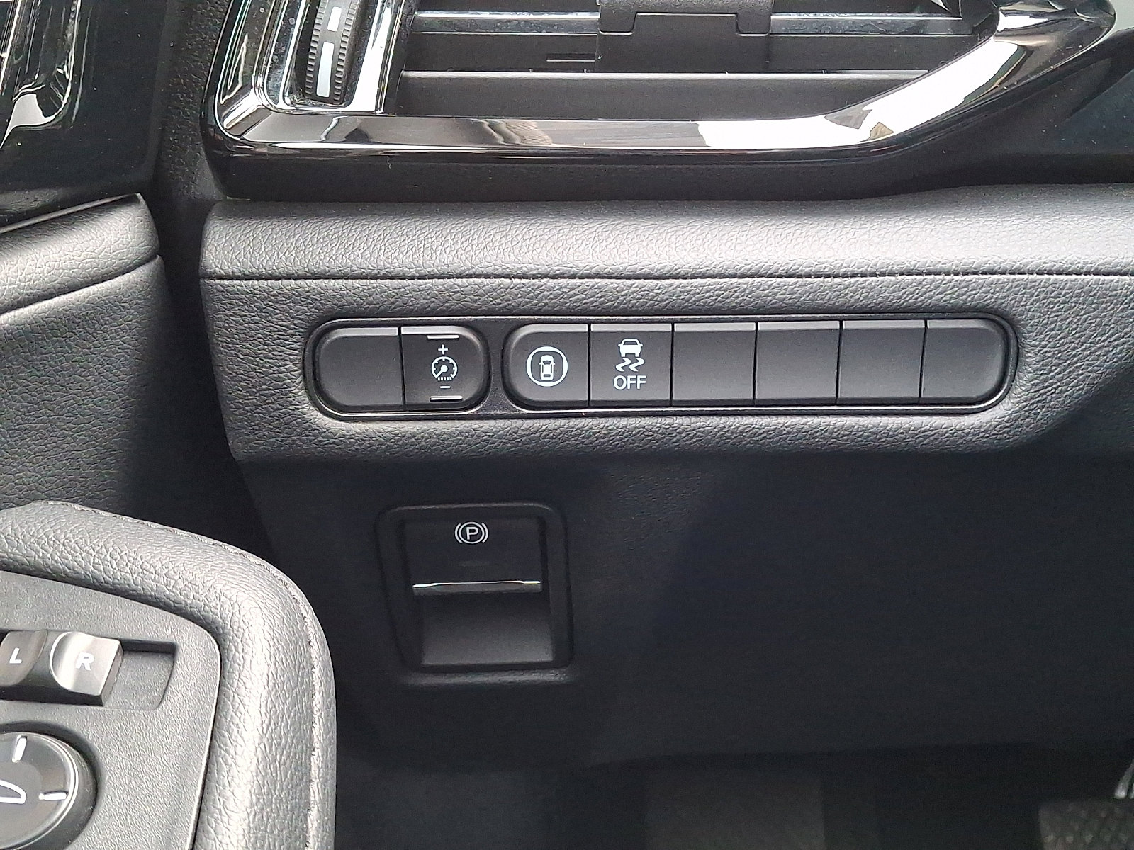 Certified 2023 Acura MDX SH-AWD image 29