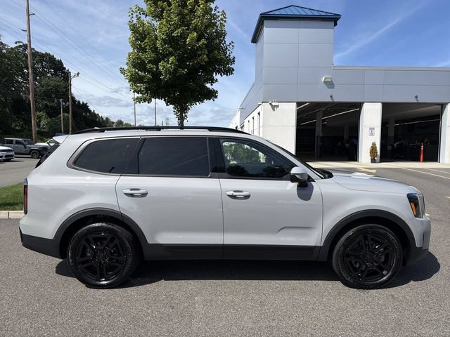 Used 2025 Kia Telluride EX X-Line AWD/4WD image 9