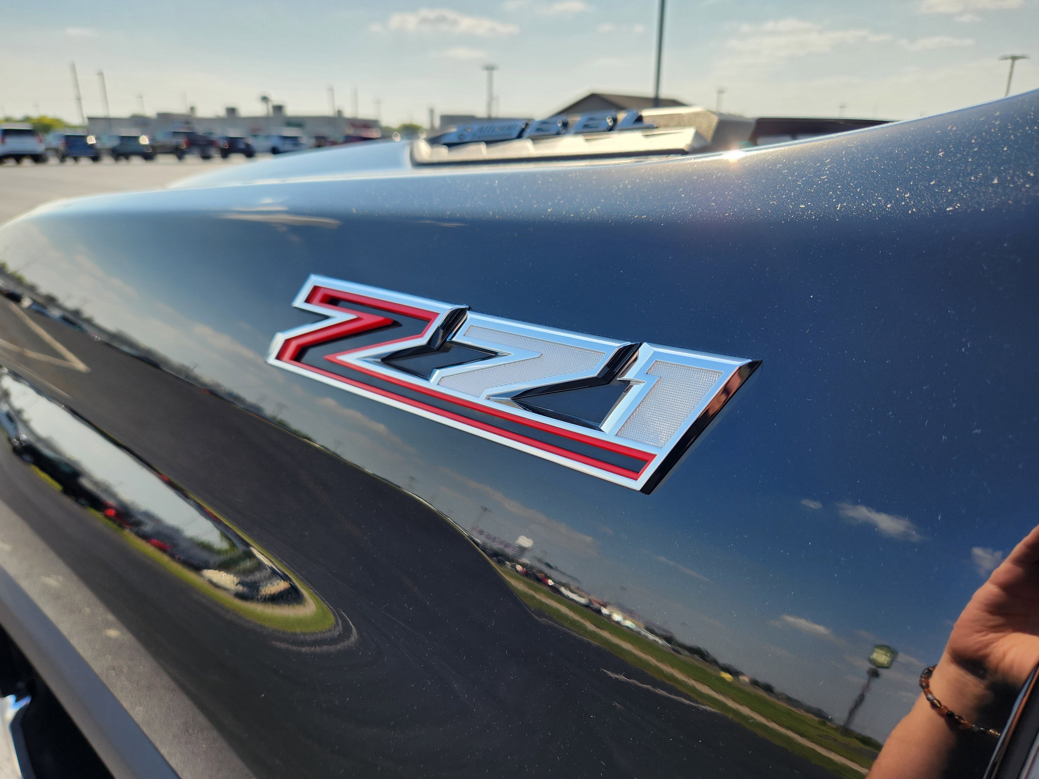 Used 2024 Chevrolet Silverado 2500 LT image 10