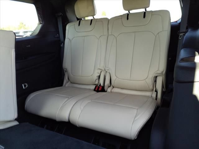 New 2025 Jeep Grand Cherokee L Limited w/ Black Appearance Package AWD/4WD image 7