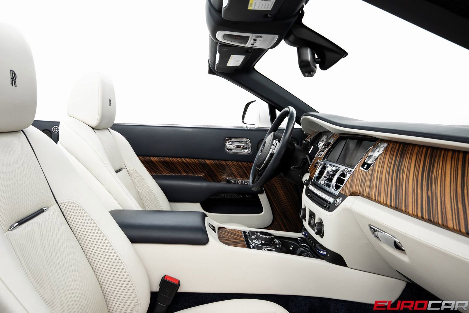 Used 2016 Rolls-Royce Dawn image 34