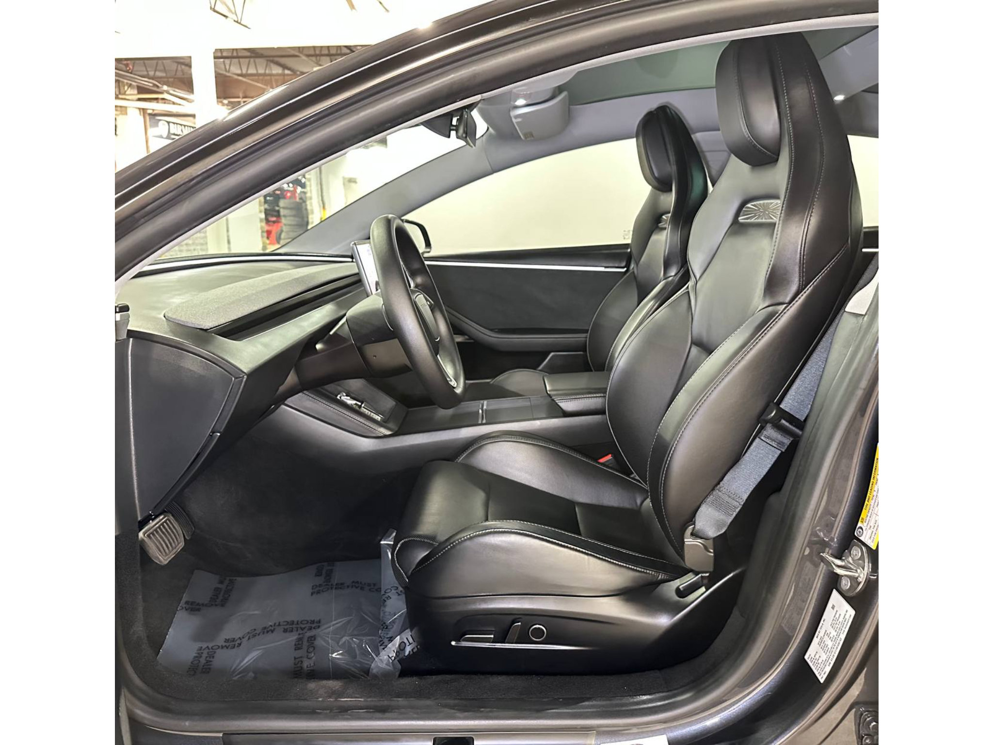 Used 2024 Tesla Model 3 Performance AWD/4WD image 32