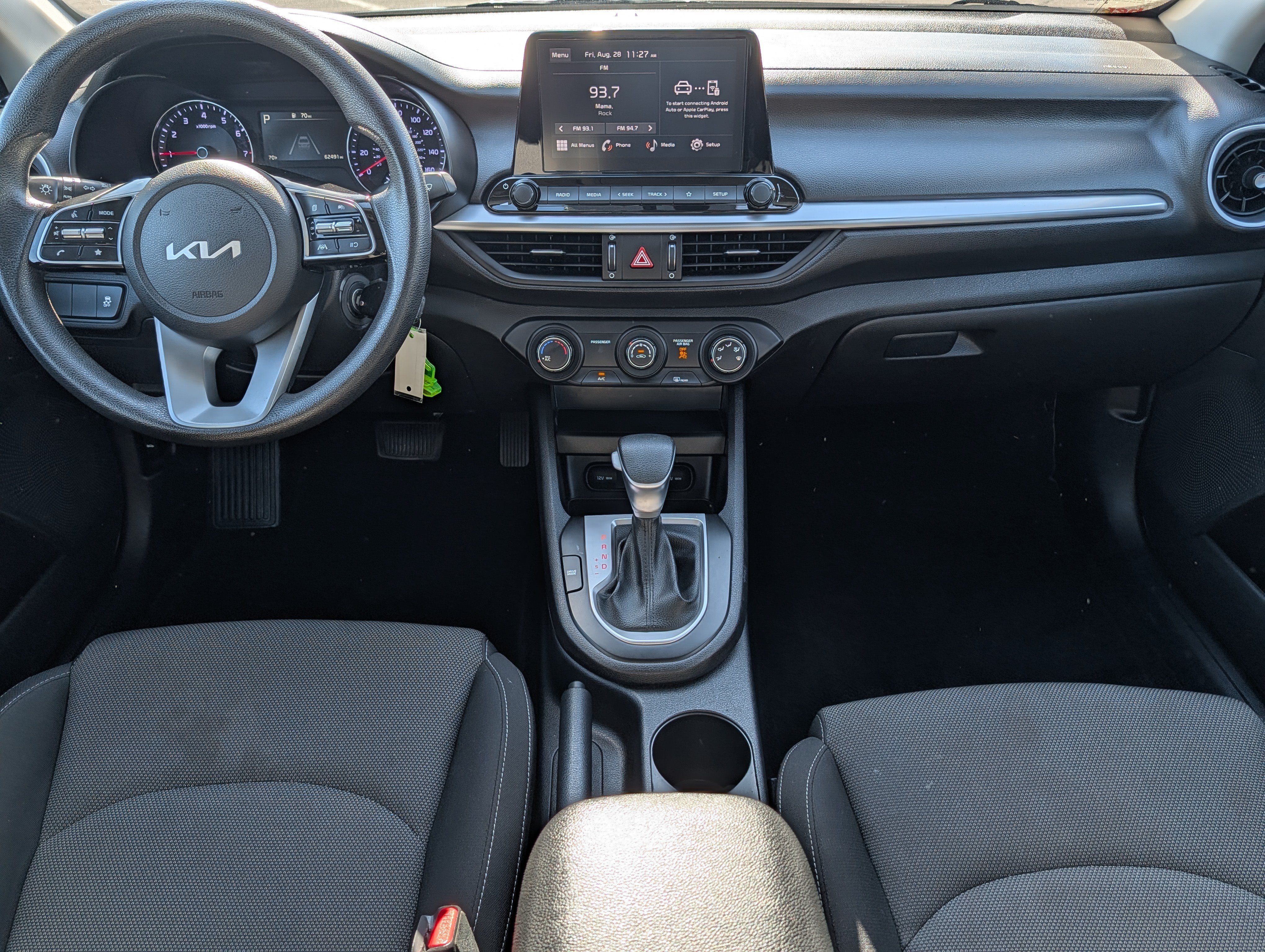 Certified 2023 Kia Forte LXS FWD image 10