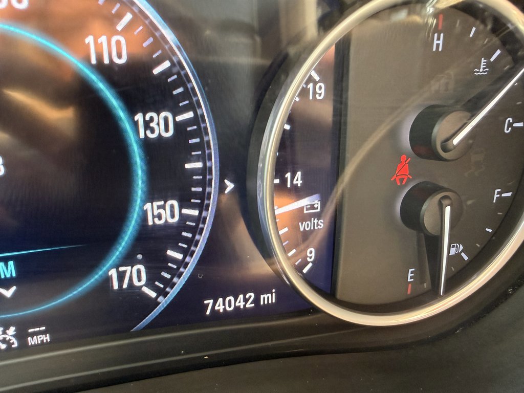 Used 2017 Buick Envision Premium w/ Driver Confidence Package image 16