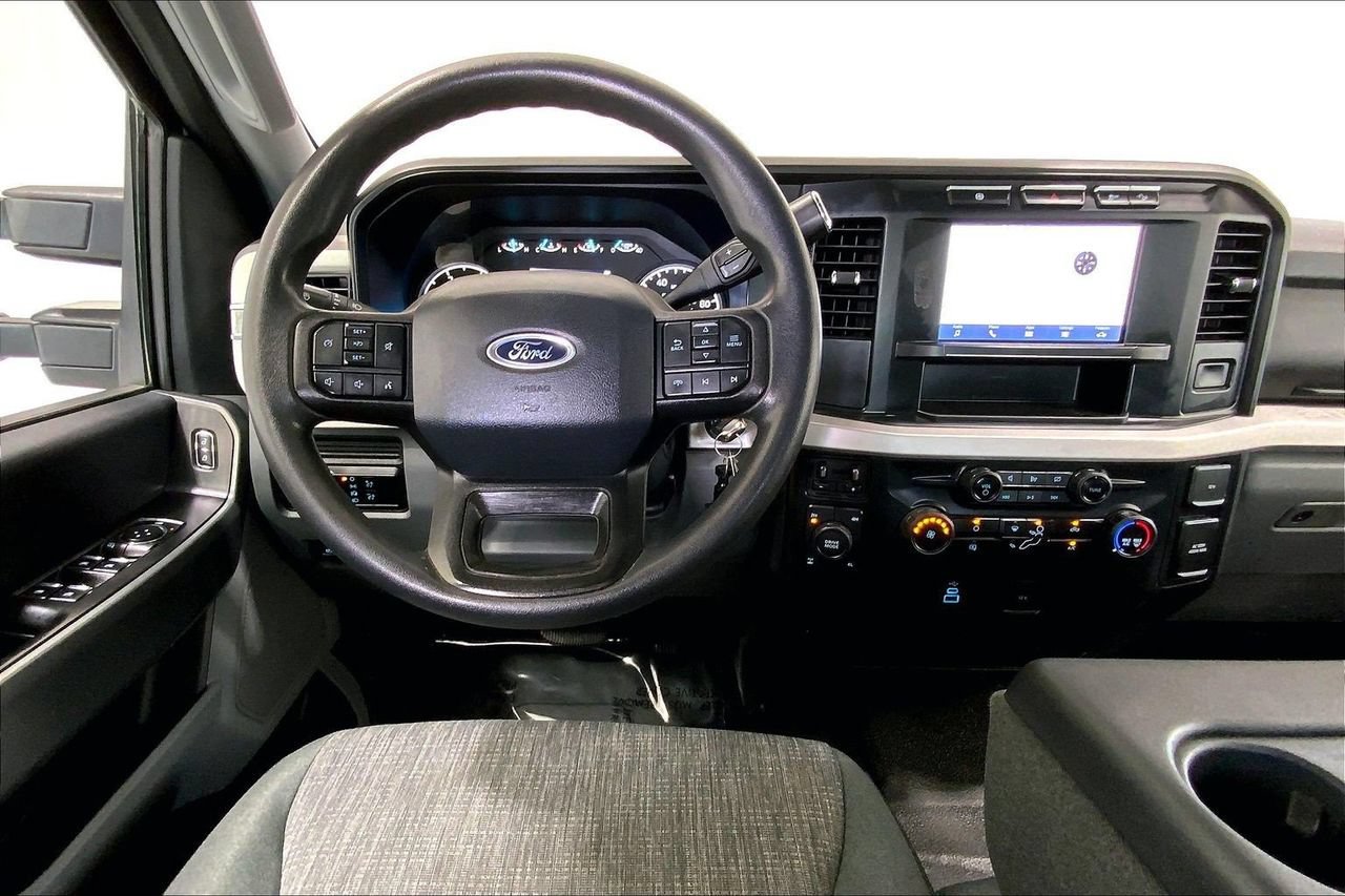 Used 2024 Ford F250 XLT w/ FX4 Off-Road Package AWD/4WD image 4