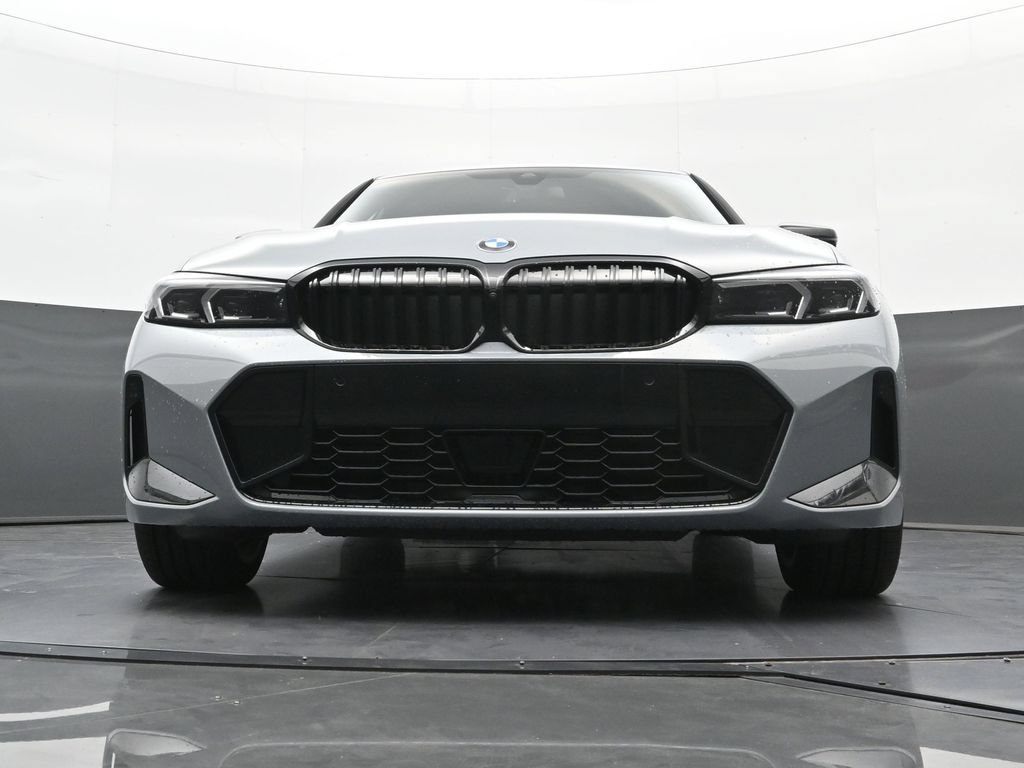New 2026 BMW 330i xDrive Sedan w/ M Sport Package AWD/4WD image 23