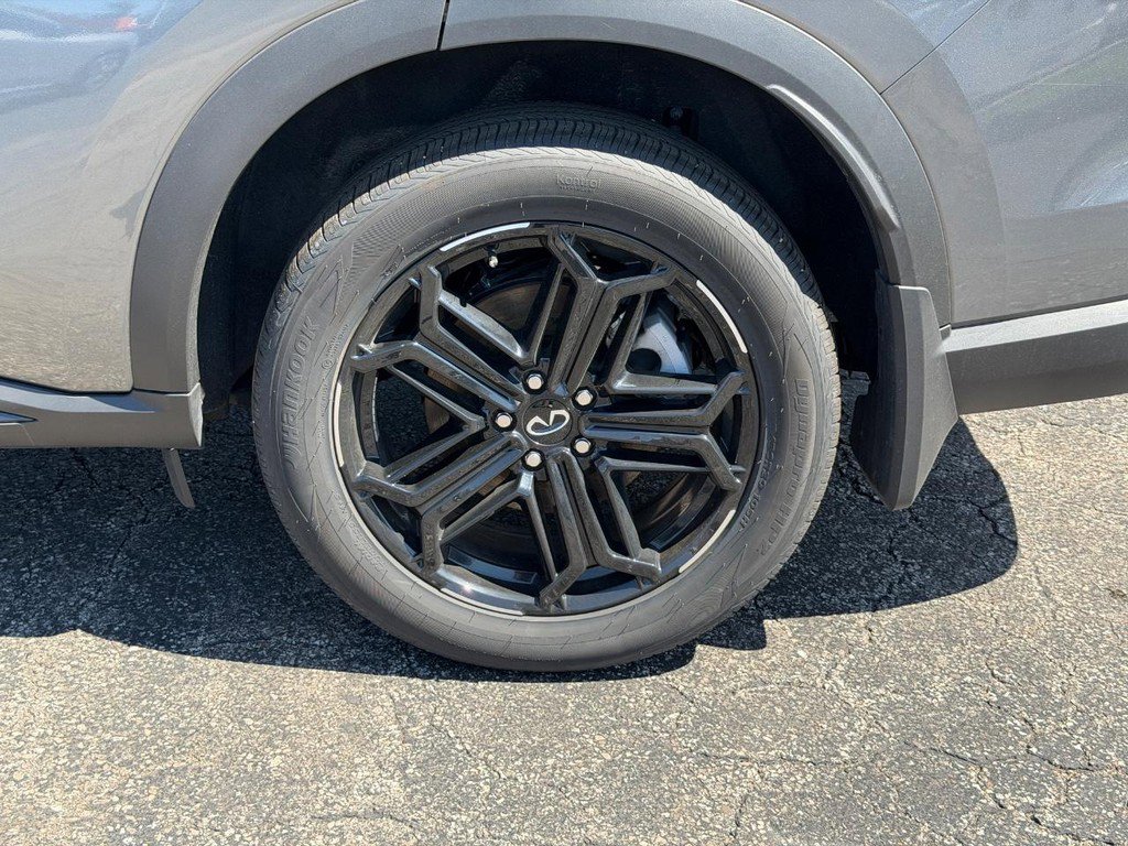 Used 2026 INFINITI QX60 Sport w/ Dark Cargo Package AWD/4WD image 7