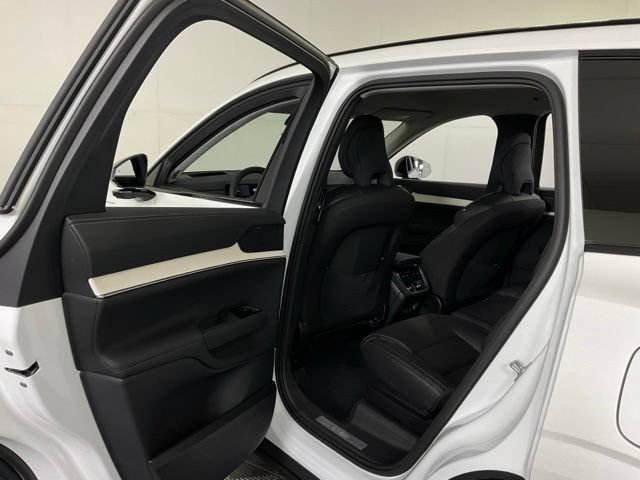 New 2026 Volvo EX90 Ultra AWD/4WD image 33