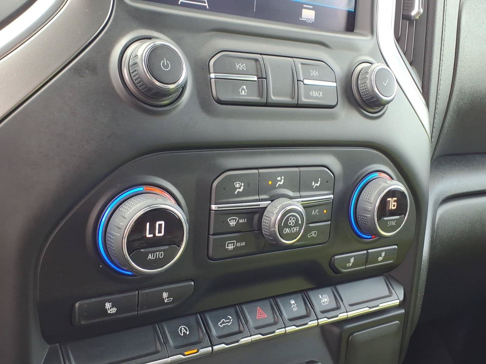 Used 2021 Chevrolet Silverado 1500 LT AWD/4WD image 14