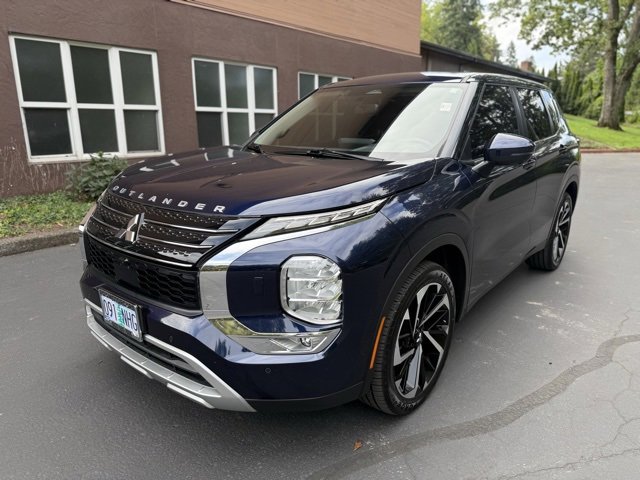 Used 2022 Mitsubishi Outlander SE