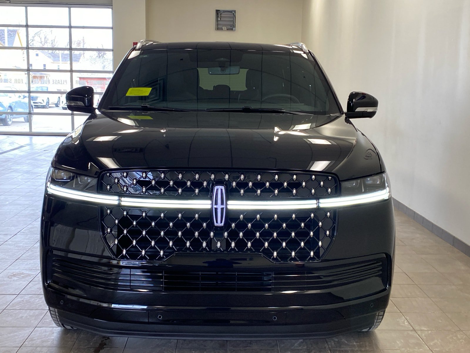 New 2026 Lincoln Navigator L Black Label AWD/4WD image 3