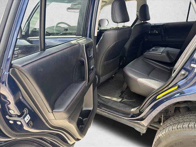 Used 2024 Toyota 4Runner TRD Off-Road Premium AWD/4WD image 17