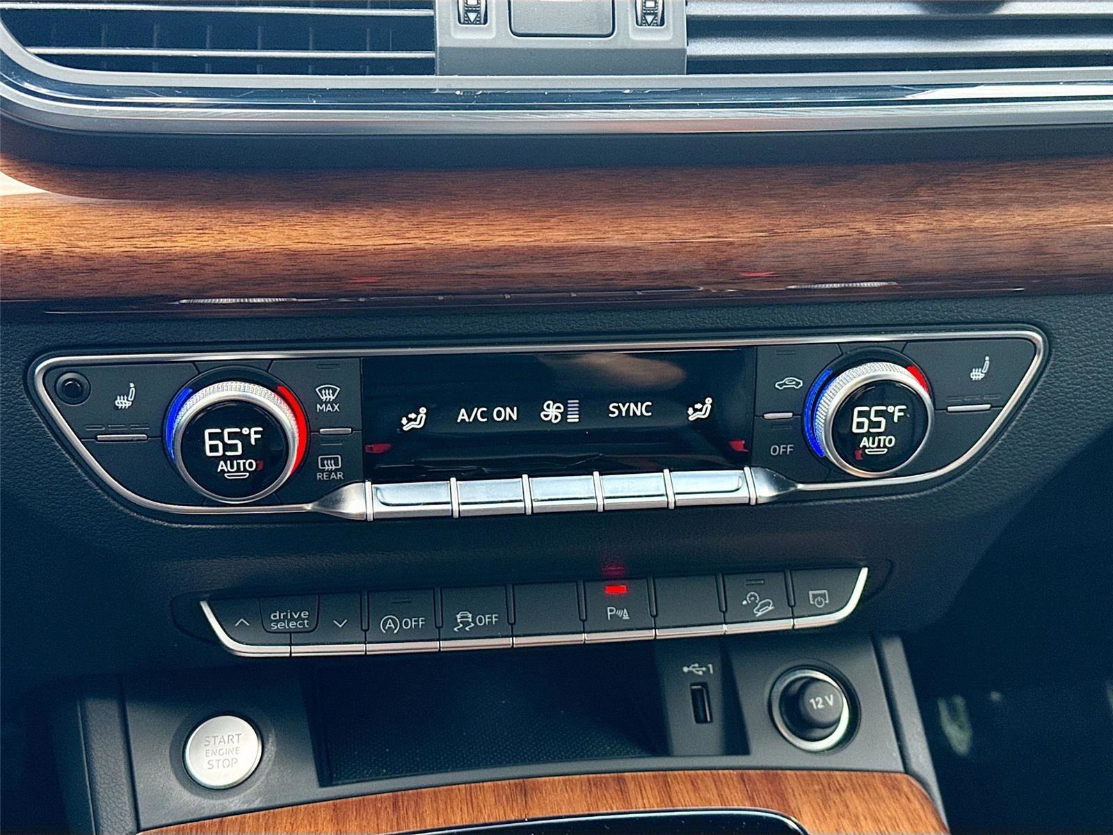 Certified 2023 Audi Q5 2.0T Premium w/ Convenience Package image 16