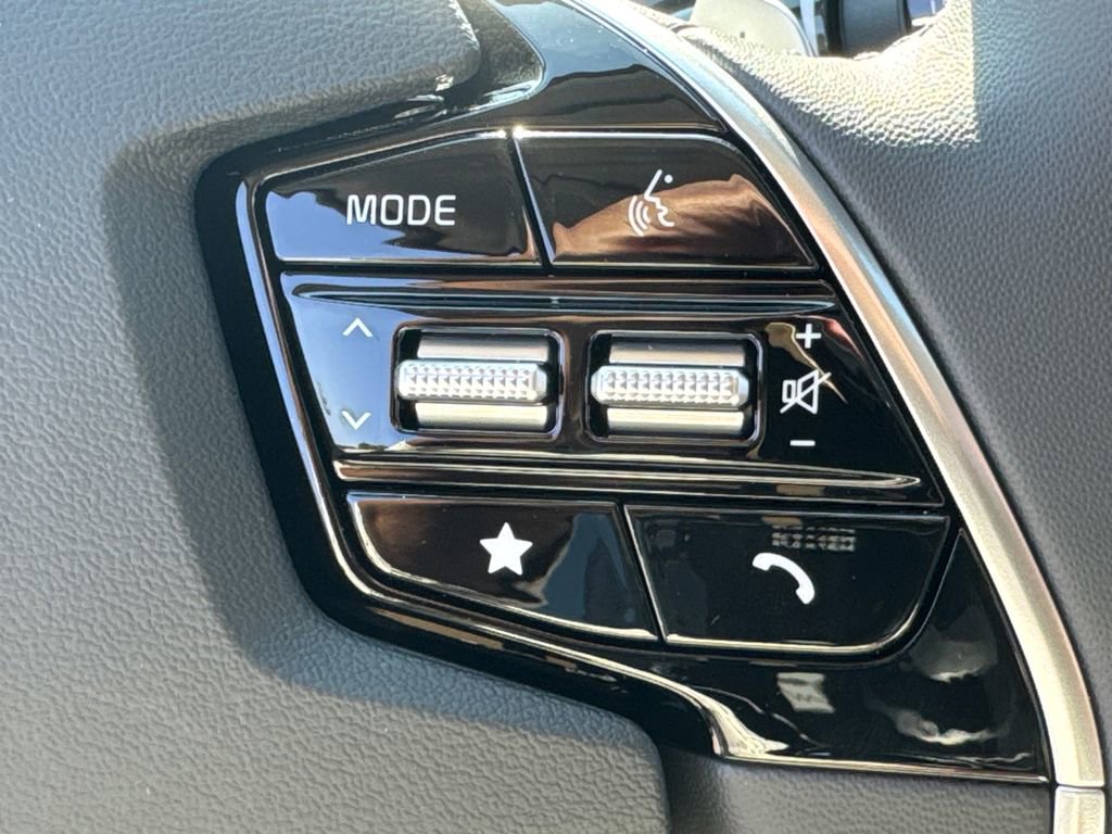 New 2024 Kia Niro EX Touring image 26