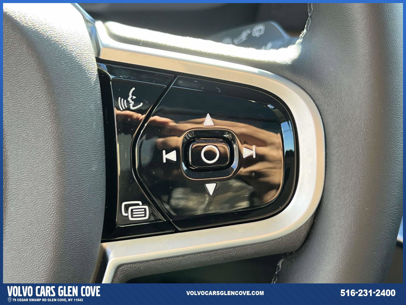 Used 2026 Volvo XC90 B5 Core w/ Protection Package image 22